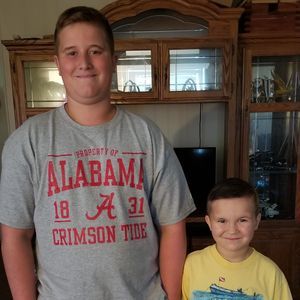 Meet your Posher, Crystal